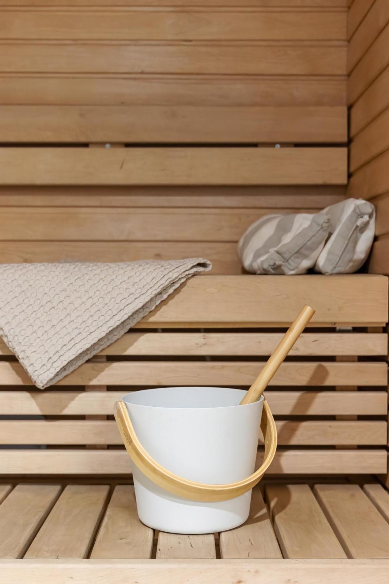 Top, Cozy, Lakeside, Sauna And Free Indoor Parking Tampere Exterior photo